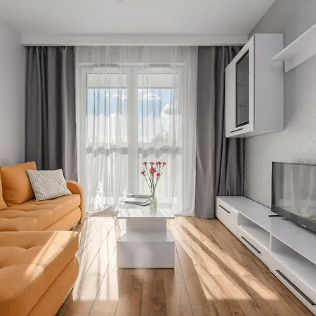 Shortstaypoland Urwana B149 דירה